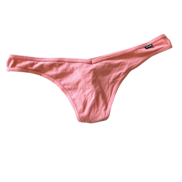 Victoria’s Secret PINK Thong - Picture 3 of 3